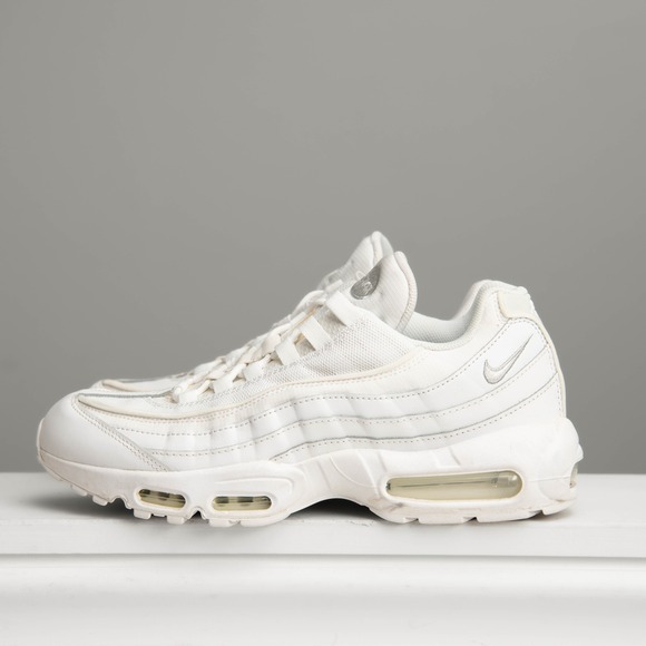 Nike Air Max 95 Essentials Triple White Men Sz 11 CT1268 Athleisure Streetwear - Picture 3 of 8
